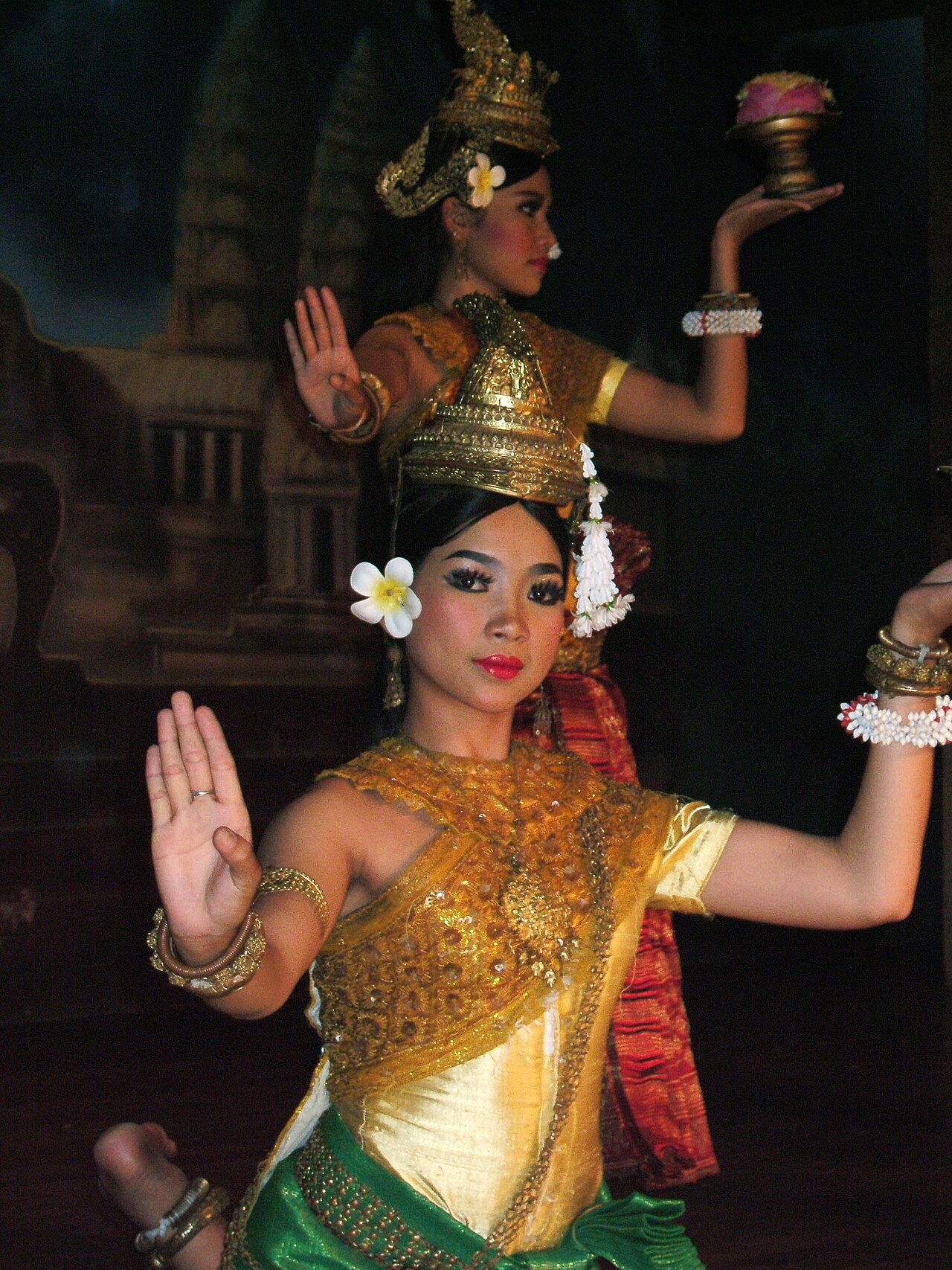 Traditional Apsara dance performance